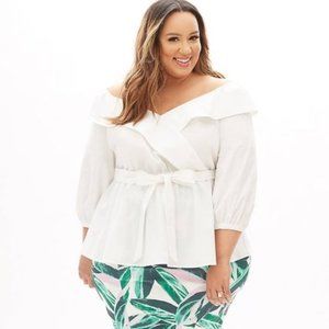 Beauticurve crossover poplin top